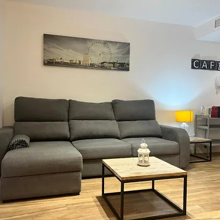 Lägenhet El Balcon Del Cesar